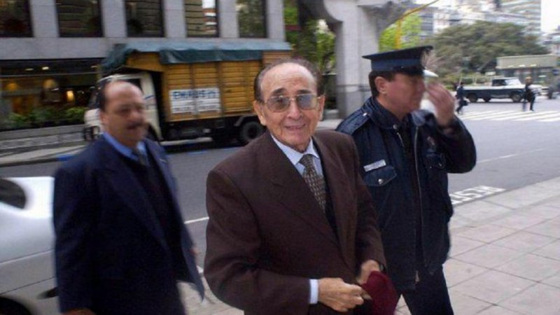 La salud de Fayt: el kirchnerismo pide que concurra a la comisión de Juicio Político