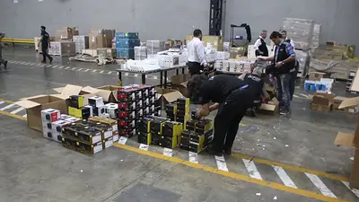 Quisieron ingresar por Ezeiza 1700 kilos de productos electrónicos Quisieron ingresar por Ezeiza 1700 kilos de productos electrónicos