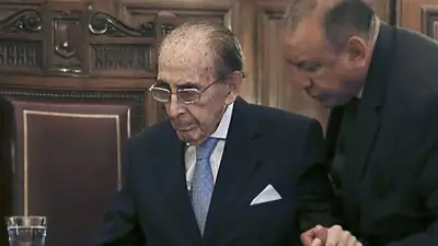 Las desopilantes bromas a Carlos Fayt en las redes sociales Las desopilantes bromas a Carlos Fayt en las redes sociales
