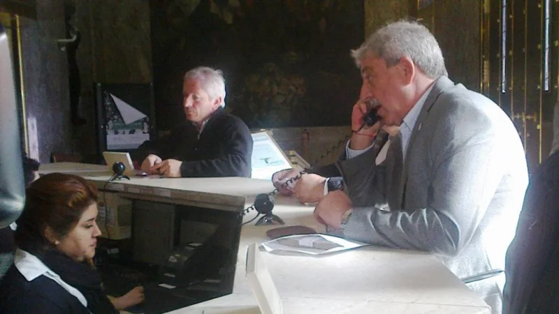 Buzzi fue al mostrador de Economía a devolver el subsidio