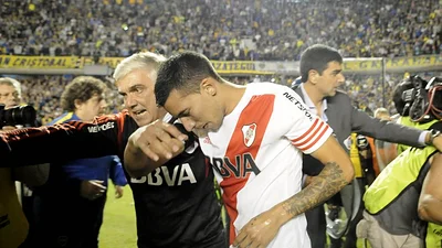 Papelón: hinchas de Boca coparon su cancha pero no supieron comportarse Papelón: hinchas de Boca coparon su cancha pero no supieron comportarse