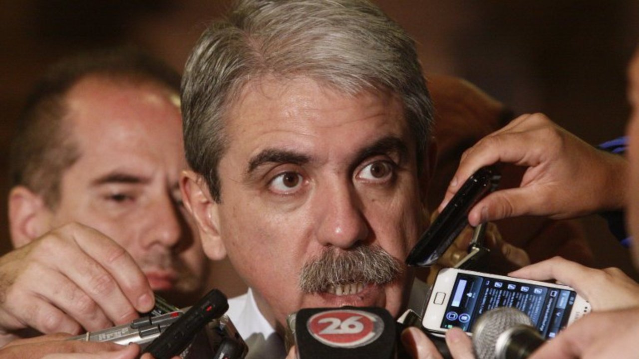 A. Fernández: "Al responsable hay que filmarlo, ubicarlo y echarlo"