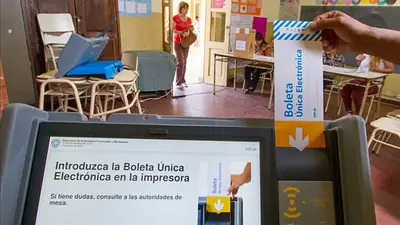 Los salteños eligen gobernador, legisladores, intendentes y concejales Los salteños eligen gobernador, legisladores, intendentes y concejales