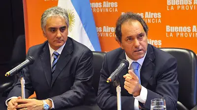 Baño de humildad: Se bajaron otros dos candidatos del FPV en la Provincia Baño de humildad: Se bajaron otros dos candidatos del FPV en la Provincia