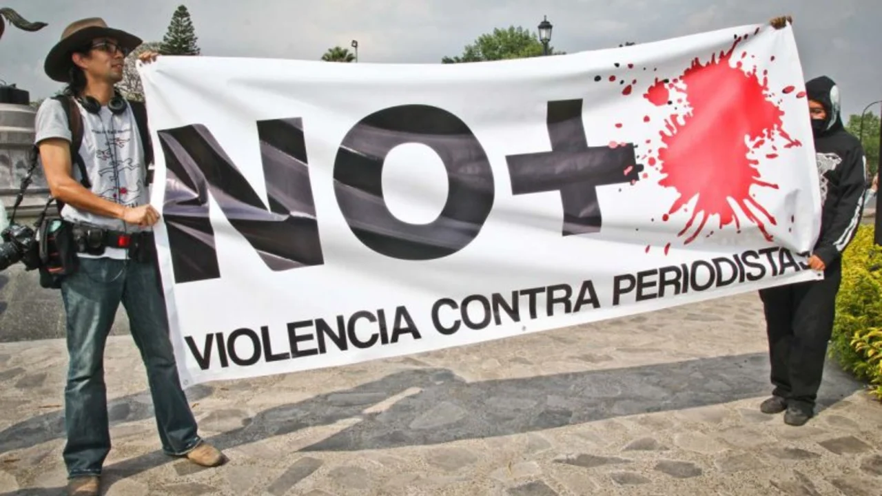 México: 100 periodistas asesinados y 21 desaparecidos en los últimos 15 años