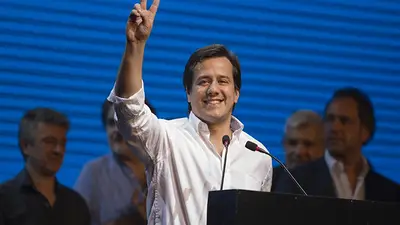 Para Recalde, los pobres votan al PRO por "el bombardeo mediático" Para Recalde, los pobres votan al PRO por "el bombardeo mediático"