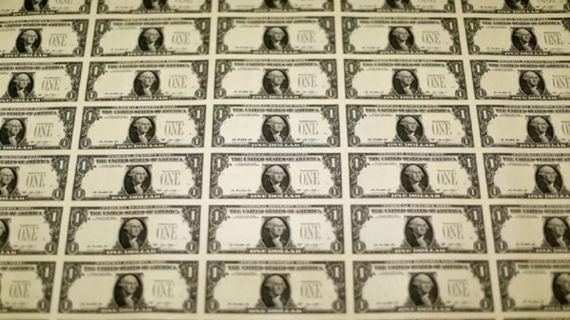 El blue subió siete centavos a $12,72