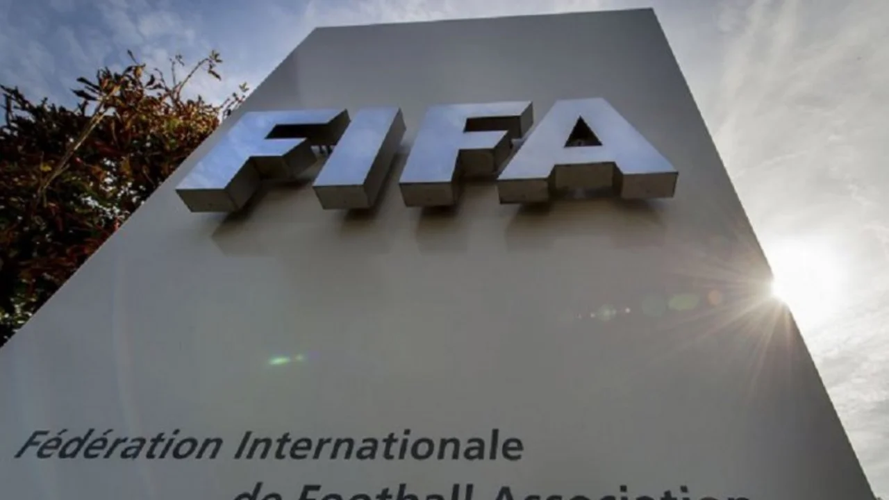 Escándalo: siete dirigentes de la FIFA detenidos por corrupción en Suiza