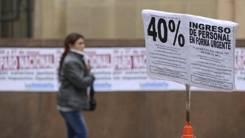 De paro, los bancarios van a la octava reunión para intentar acercar posiciones