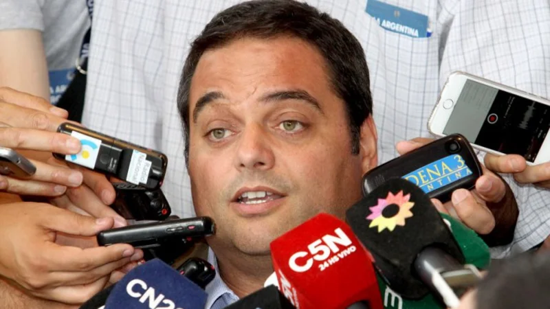 Triaca salió al cruce de Moyano, tras su fuerte crítica a Macri