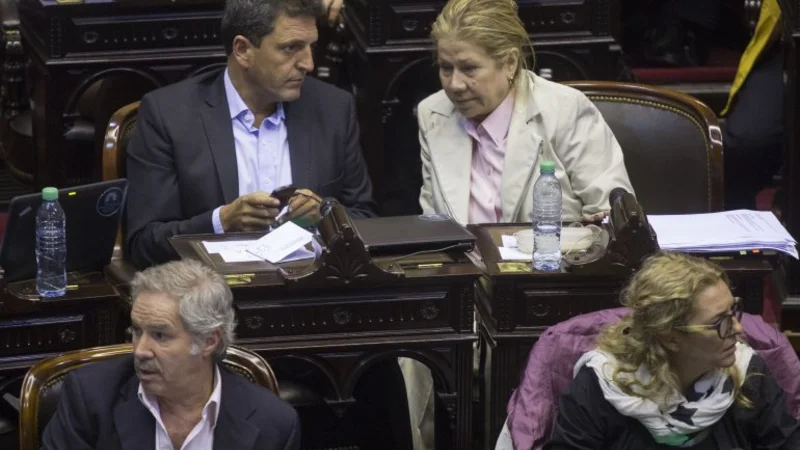 Massa presiona para modificar la ley antidespidos