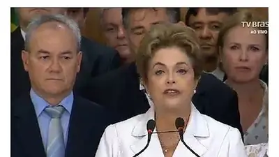 "Sufrí la tortura y el dolor; ahora sufro la injusticia", ésta y otras frases del último discurso de Dilma "Sufrí la tortura y el dolor; ahora sufro la injusticia", ésta y otras frases del último discurso de Dilma