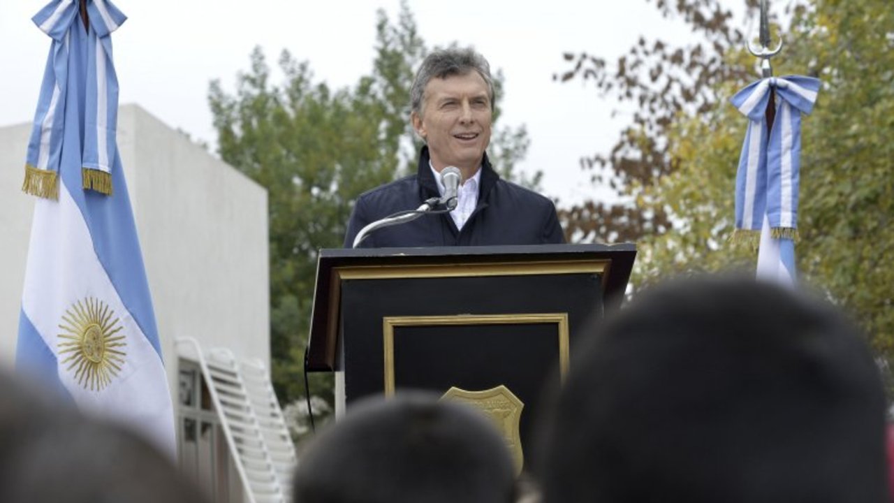 Macri vetará mañana la ley antidespidos