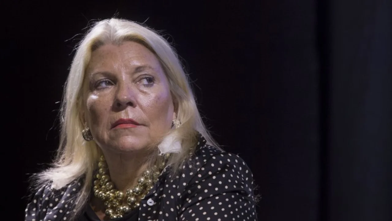 Furioso contraataque de Elisa Carrió tras los dichos de Lorenzetti