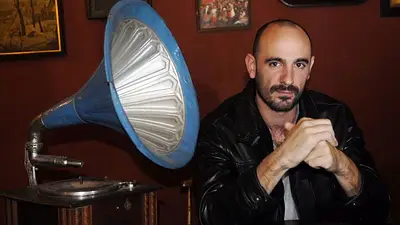 El sobrino político de Macri impulsa el "apagón cultural" contra el tarifazo en la luz El sobrino político de Macri impulsa el "apagón cultural" contra el tarifazo en la luz
