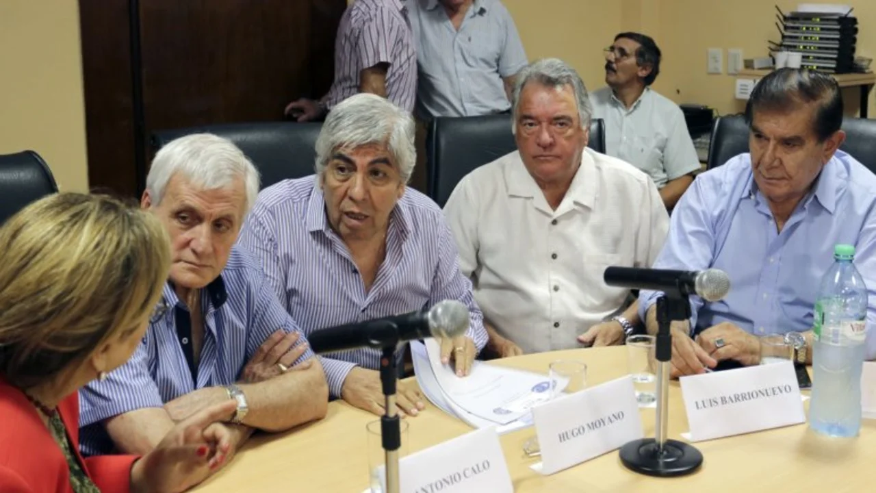 Caló descartó que las tres CGT convoquen a un paro por el veto de Macri