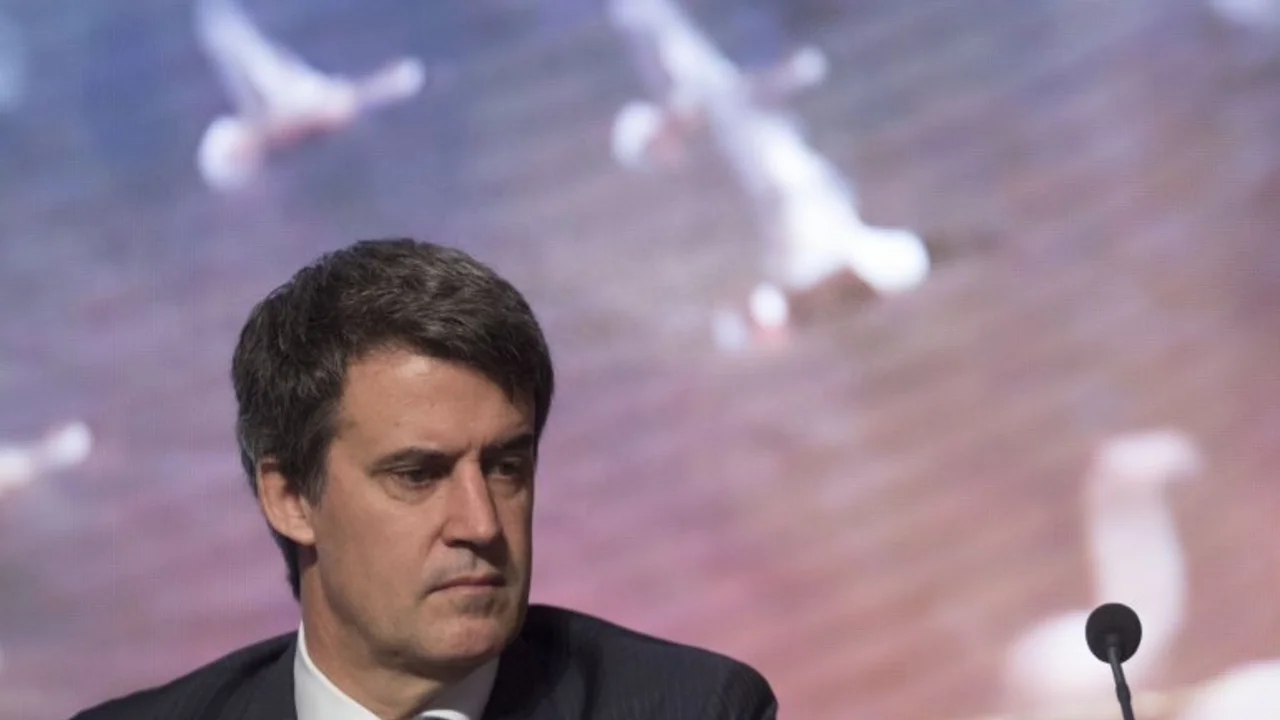 Por el blanqueo, Prat Gay aclaró que perseguirá a los evasores en enero