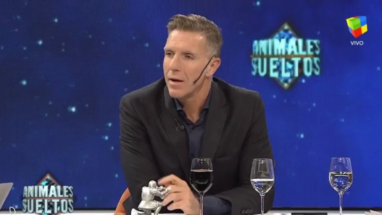 La curiosa doble vara del programa de Fantino a la hora de cubrir un acto