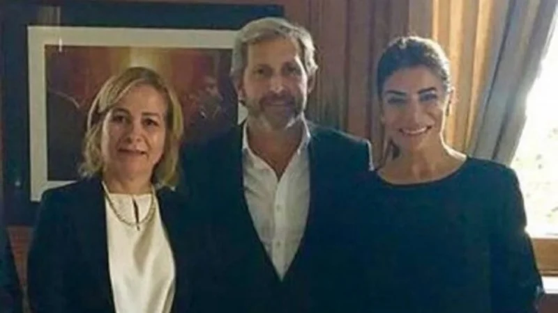 Zulemita Menem regresó a la Casa Rosada en representación de su papá