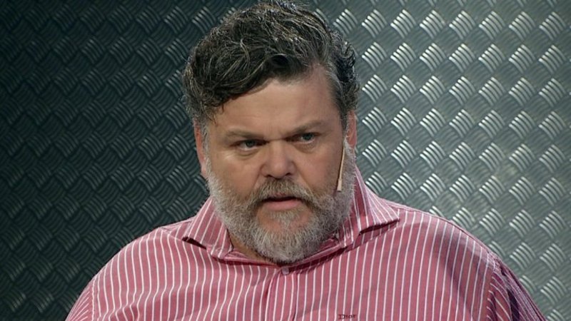 Alfredo Casero se metió en las elecciones de la Ciudad y atacó a un candidato
