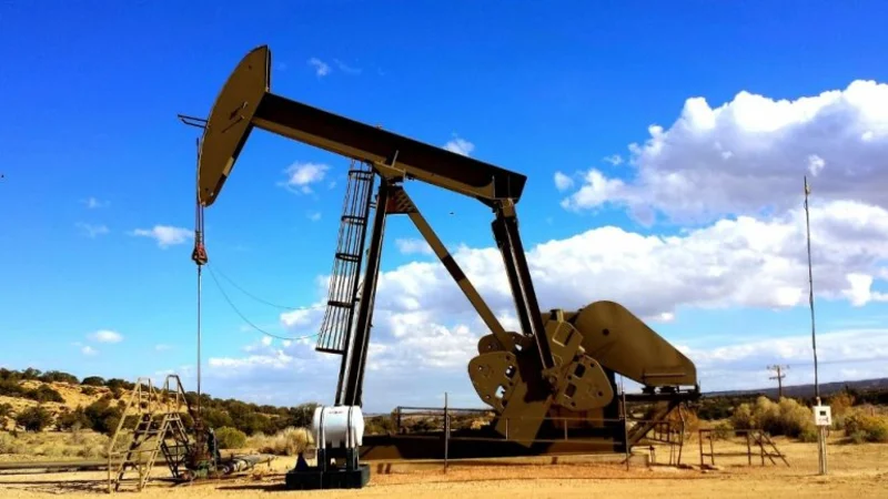 El Gobierno toma U$S20 mil millones en el exterior y pone a Vaca Muerta como garantía