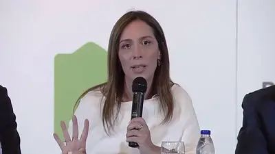 Vidal prometió terminar las obras para evitar inundaciones Vidal prometió terminar las obras para evitar inundaciones