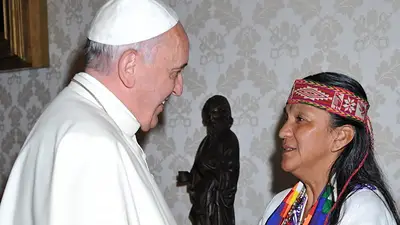 El Papa Francisco le envió una carta a Milagro Sala: "Comprendo su dolor y sufrimiento" El Papa Francisco le envió una carta a Milagro Sala: "Comprendo su dolor y sufrimiento"