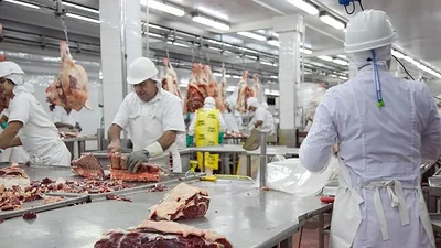 El Gobierno recortó 50% el presupuesto al organismo que controla los alimentos El Gobierno recortó 50% el presupuesto al organismo que controla los alimentos