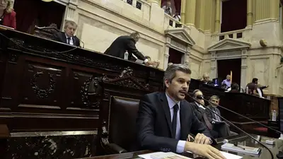 Un diputado escrachó a Marcos Peña y mostró un grosero error que cometió Un diputado escrachó a Marcos Peña y mostró un grosero error que cometió