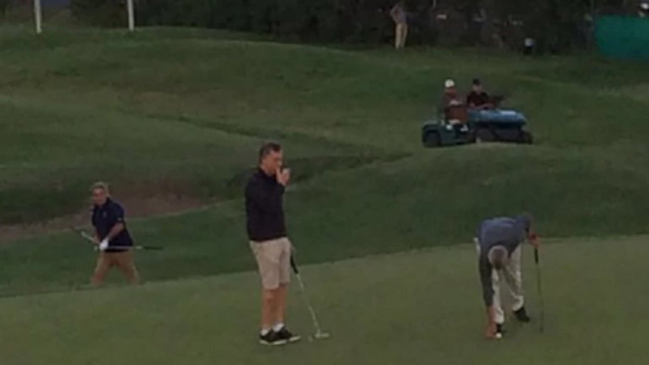 En sus mini vacaciones, Mauricio Macri aprovechó para jugar al golf