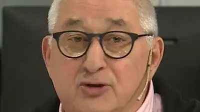 La anécdota de Adrián Paenza con Néstor Kirchner que dejó mal parado al Gobierno La anécdota de Adrián Paenza con Néstor Kirchner que dejó mal parado al Gobierno