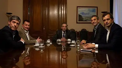 Cumbre peronista en el Senado: Randazzo se reunió con Pichetto Cumbre peronista en el Senado: Randazzo se reunió con Pichetto