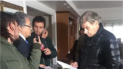 Así allanaron la casa de Víctor Hugo Morales Así allanaron la casa de Víctor Hugo Morales