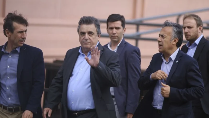 El Gobierno admitió que la corrida cambiaria todavía puede continuar