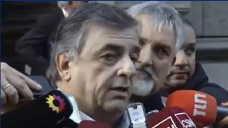 Mario Negri: "No tenemos un problema de acné ideológico por discutir con el fondo"