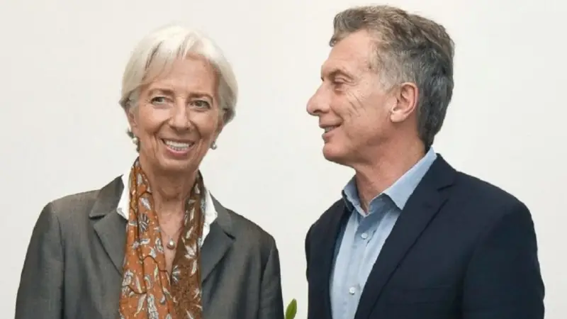 Forbes: "El acuerdo con el FMI es para salvar a los extranjeros que pusieron plata en los últimos dos años"