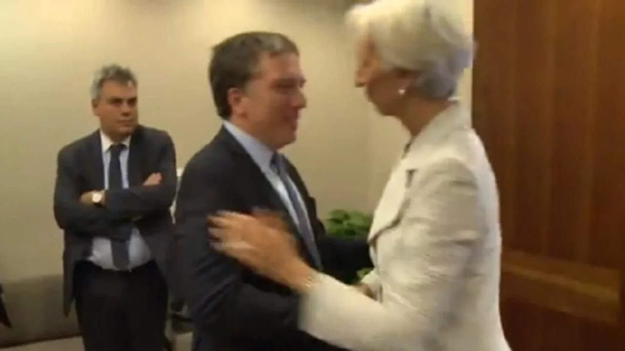 Todo mal: hasta Lagarde le mostró a Dujovne el machismo del gobierno argentino