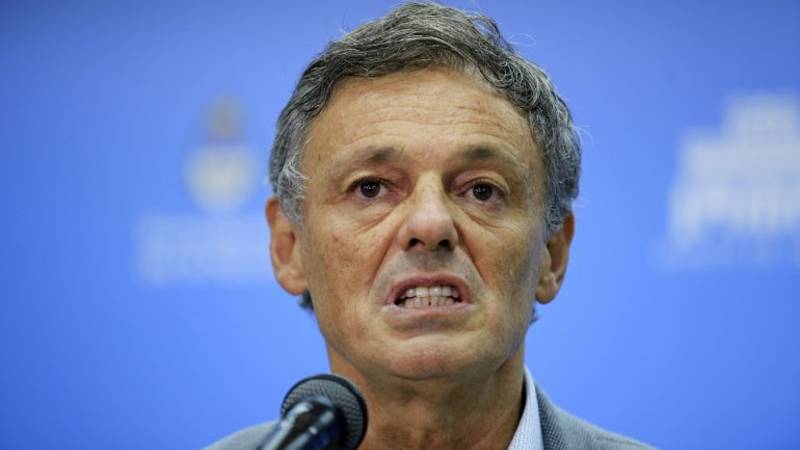 El Gobierno admitió que habrá una suba de precios por la escalada del dólar