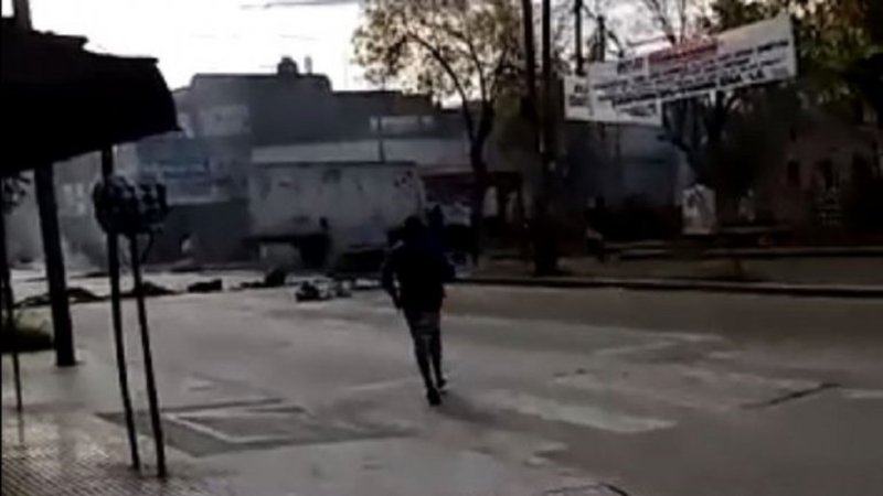 Tiros e intento de saqueos en el Conurbano