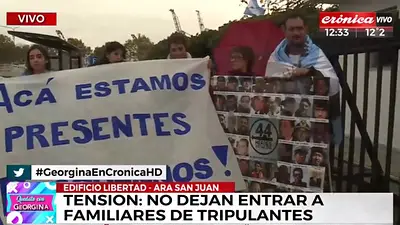 Aguad no dejó ingresar a los familiares de los tripulantes del ARA San Juan al acto por el Día de la Armada Aguad no dejó ingresar a los familiares de los tripulantes del ARA San Juan al acto por el Día de la Armada