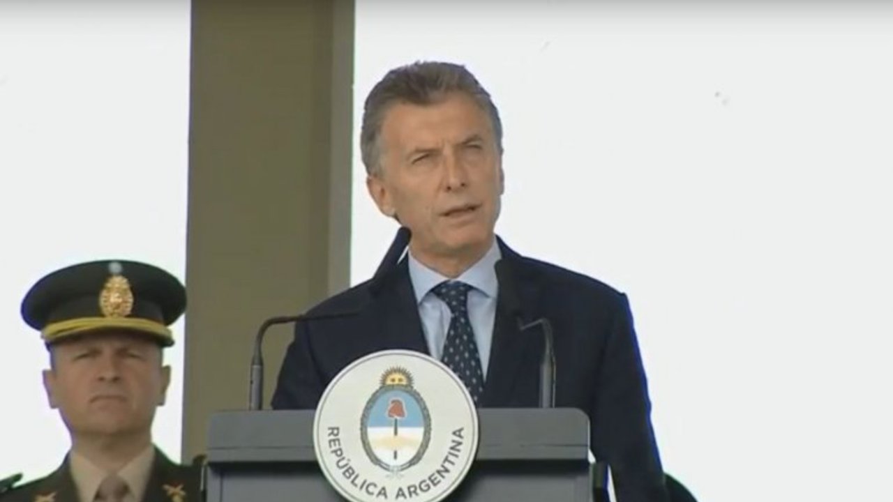 Alerta: Macri pide "apoyo logístico" de las FF.AA. en tareas de seguridad
