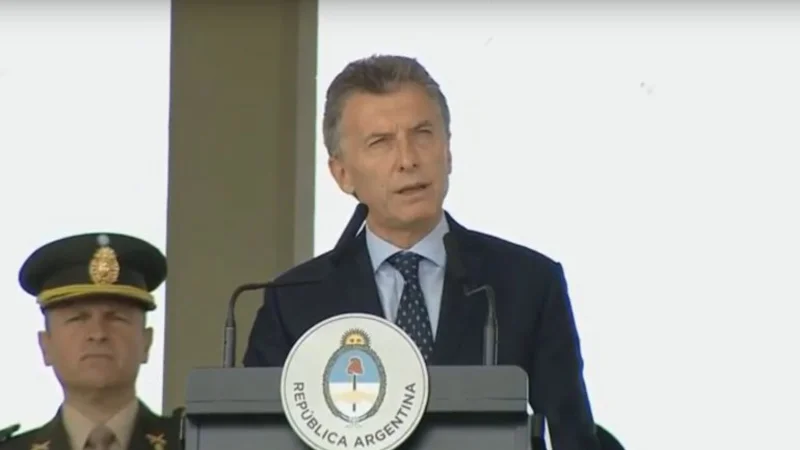 Alerta: Macri pide "apoyo logístico" de las FF.AA. en tareas de seguridad