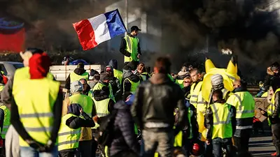 Los chalecos amarillos volvieron a tomar París: Enfrentamientos, tensión y violencia Los chalecos amarillos volvieron a tomar París: Enfrentamientos, tensión y violencia