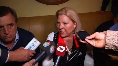 La amenaza de Carrió a periodistas: "Si matan a sus hijos me van a venir a pedir perdón" La amenaza de Carrió a periodistas: "Si matan a sus hijos me van a venir a pedir perdón"