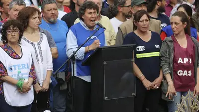 Para Micheli, el Gobierno lo desplazó de la CTA porque defendió "que vuelva Cristina" Para Micheli, el Gobierno lo desplazó de la CTA porque defendió "que vuelva Cristina"