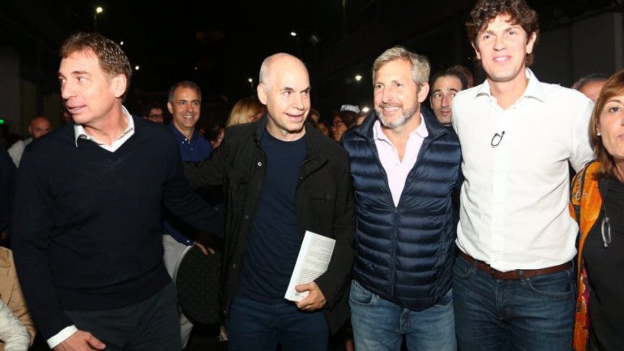 Feria del libro: Larreta, Santilli y Frigerio fueron a la presentación del libro de Lousteau