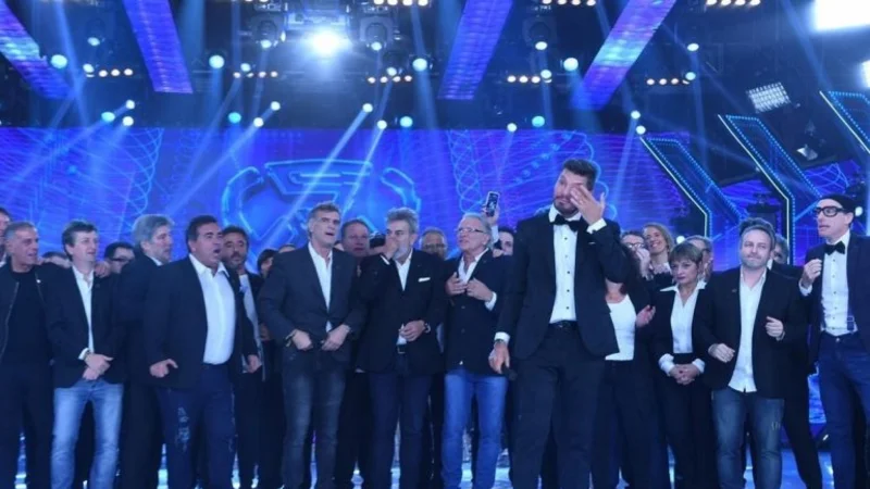Fuerte susto en Showmatch: un integrante tuvo que ser internado de urgencia