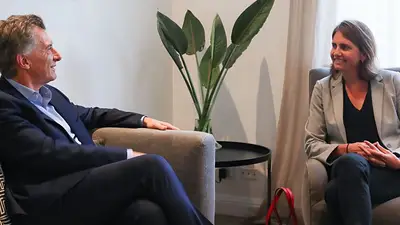 Macri se reunió con la científica del CONICET que fue al programa de Del Moro para poder investigar Macri se reunió con la científica del CONICET que fue al programa de Del Moro para poder investigar