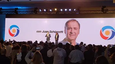 Elecciones en Córdoba: el cántico contra Macri en el búnker de Schiaretti Elecciones en Córdoba: el cántico contra Macri en el búnker de Schiaretti