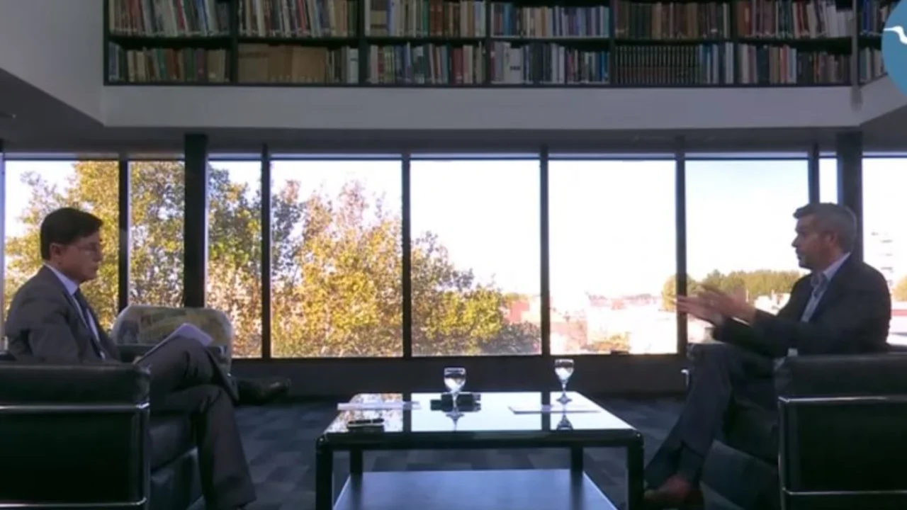 Marcos Peña reconoció que hay trolls macristas pero se desligó de comandarlos